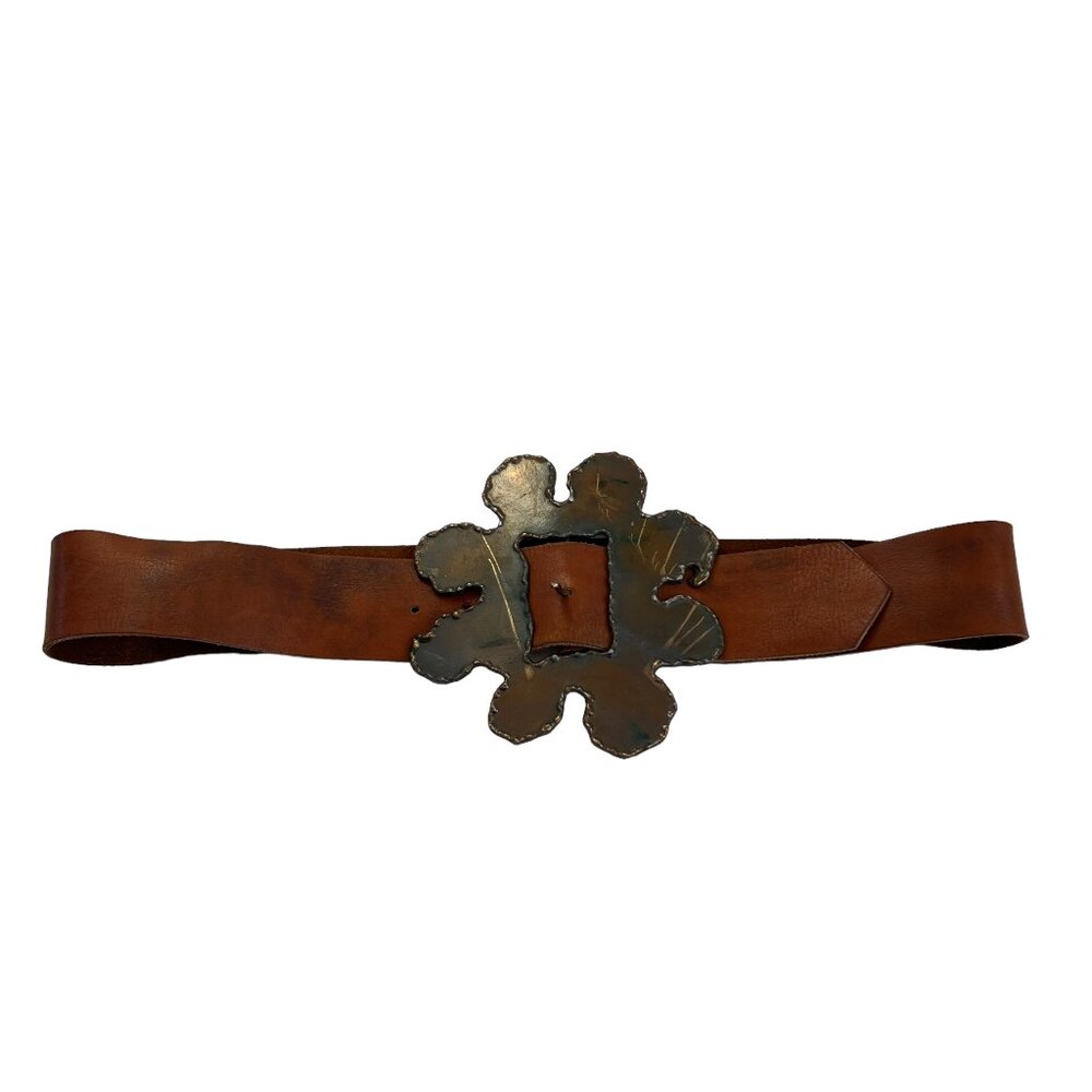 Statement belt brown leather metal flower oversized buckle size 34 Accurate